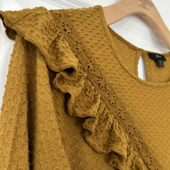 J Crew Honeycomb-Knit w Eyelet & Ruffle Trim, Gathered Sleeves, Keyhole Back XS - Picture 5 of 13
